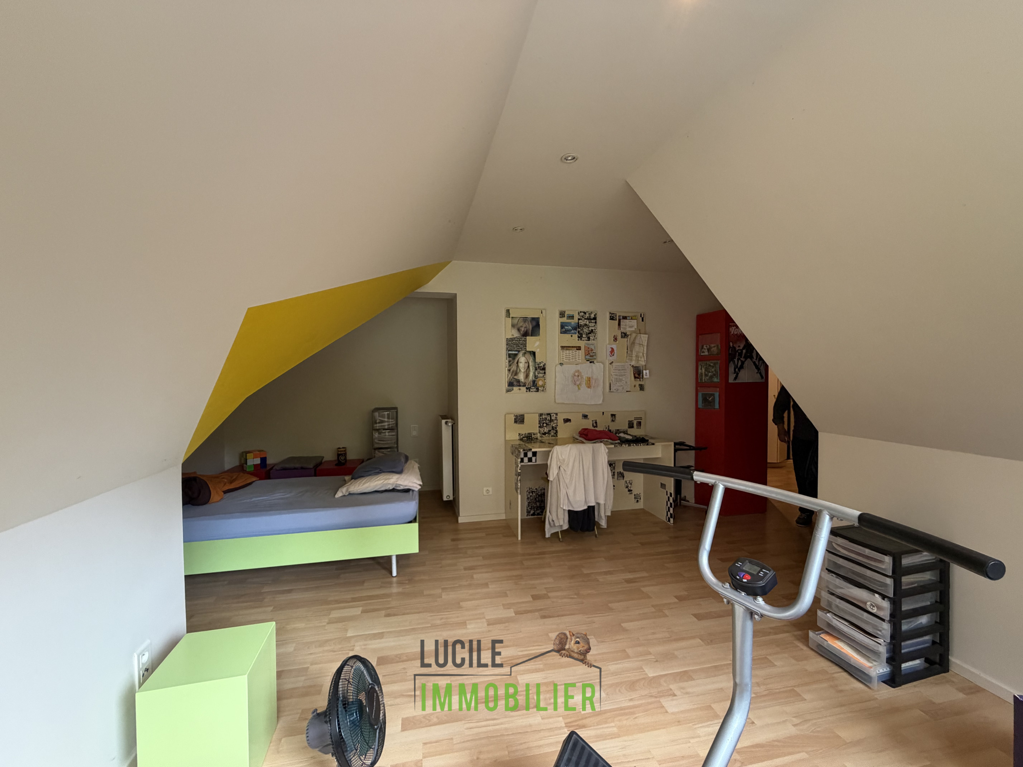 Bien immobilier à vendre à Etouy, 196,7 m², 5 pièces – photo 2 sur 15