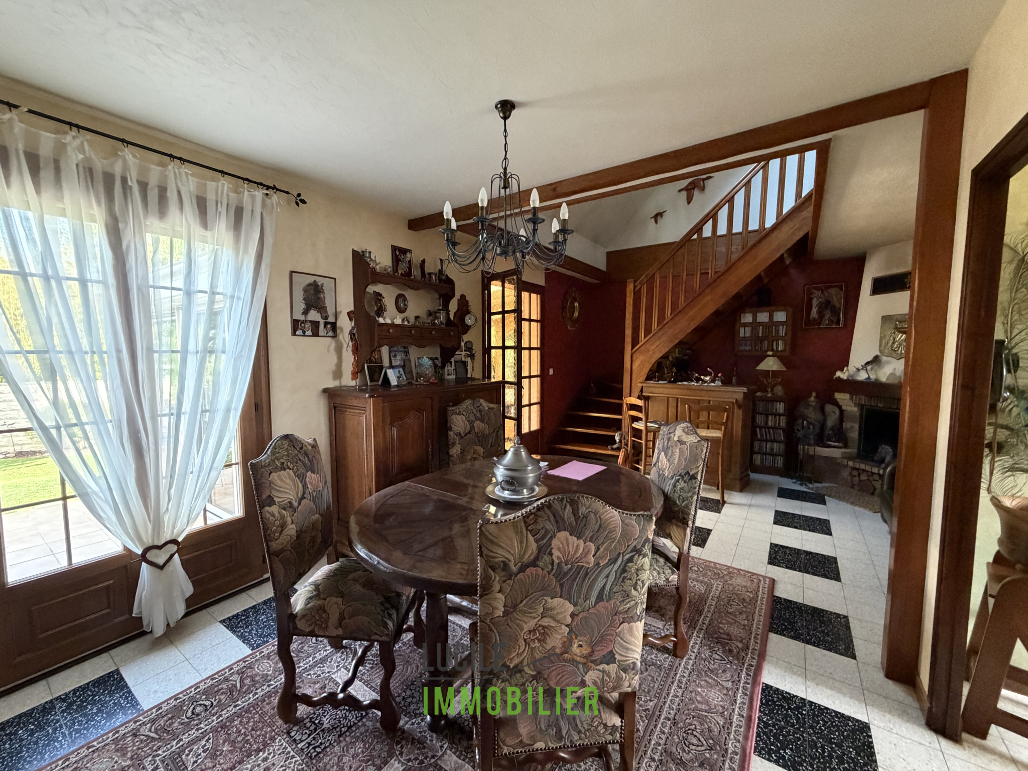 Maison à vendre à Nointel, 145 m², 5 pièces – photo 1 sur 26